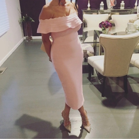 House of CB Dresses & Skirts - House of cb Amadea Pink dress